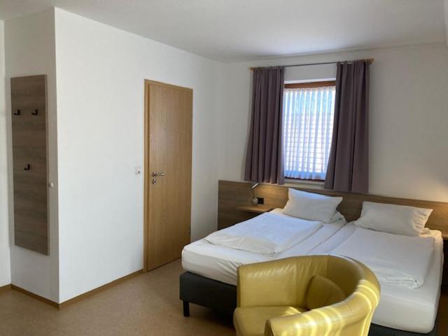 Zenntaler Hof Hotel Neuhof an der Zenn Luaran gambar