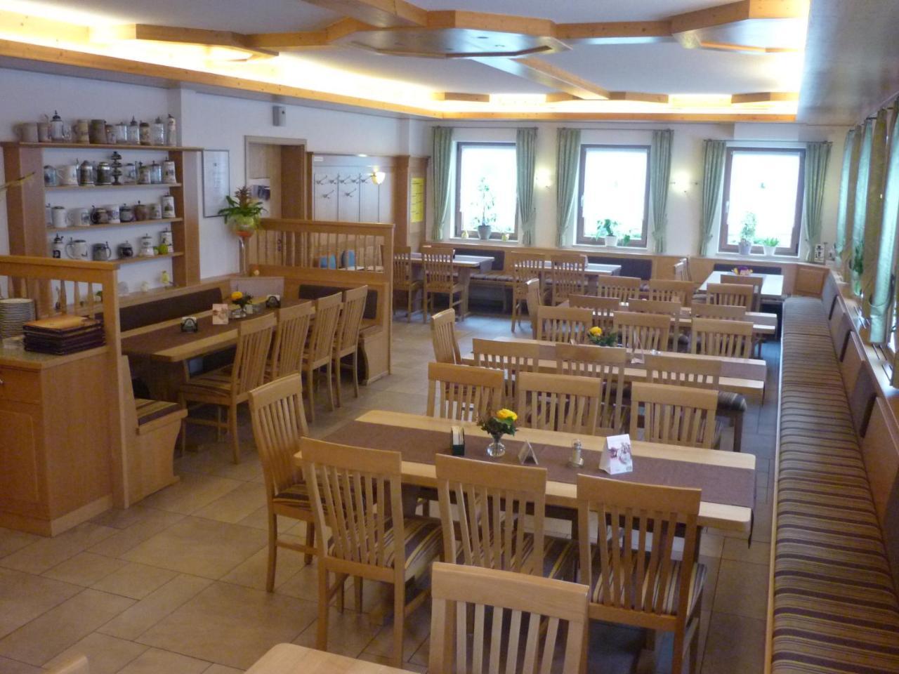Zenntaler Hof Hotel Neuhof an der Zenn Luaran gambar